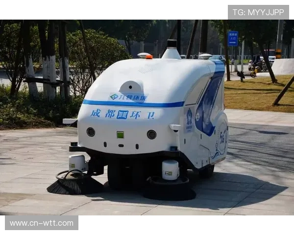 智能清洁机器人定时作业，维持场馆环境卫生标准